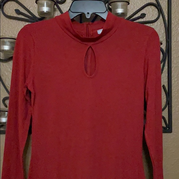 Dress - Picture 2 of 4